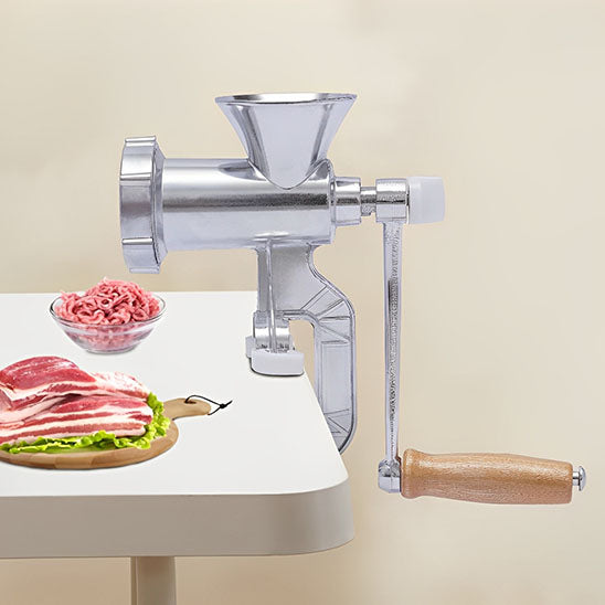 Hachoir a viande pour préparer viandes et légumes