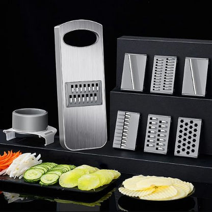 Légumes tranchés avec mandoline japonaise inoxydable
