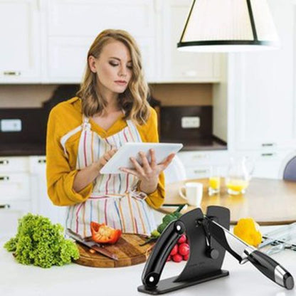 Poignée ergonomique de l'affûteur de couteaux RestoreBlade pour une prise en main confortable