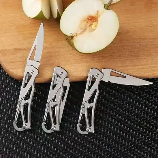 Couteau de cuisine pliant fermé - système sécurisé pour rangement sans risque
