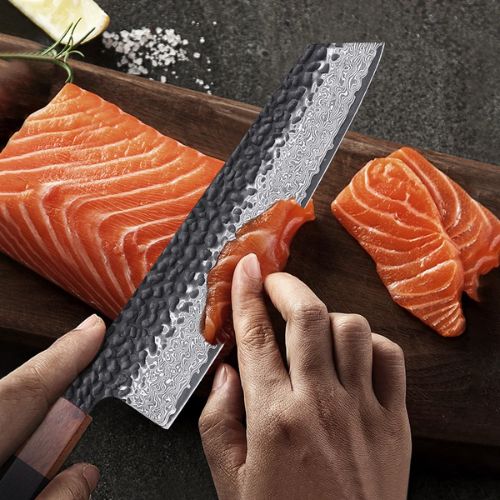 Couteau japonais Kiritsuke découpe poisson précisément
