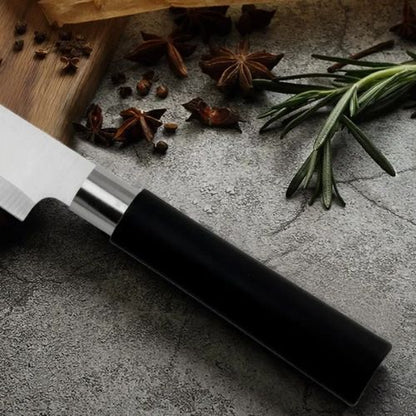 Couteau pour cuisine manche ergonomique 10.8cm - prise en main confortable et sécurisée
