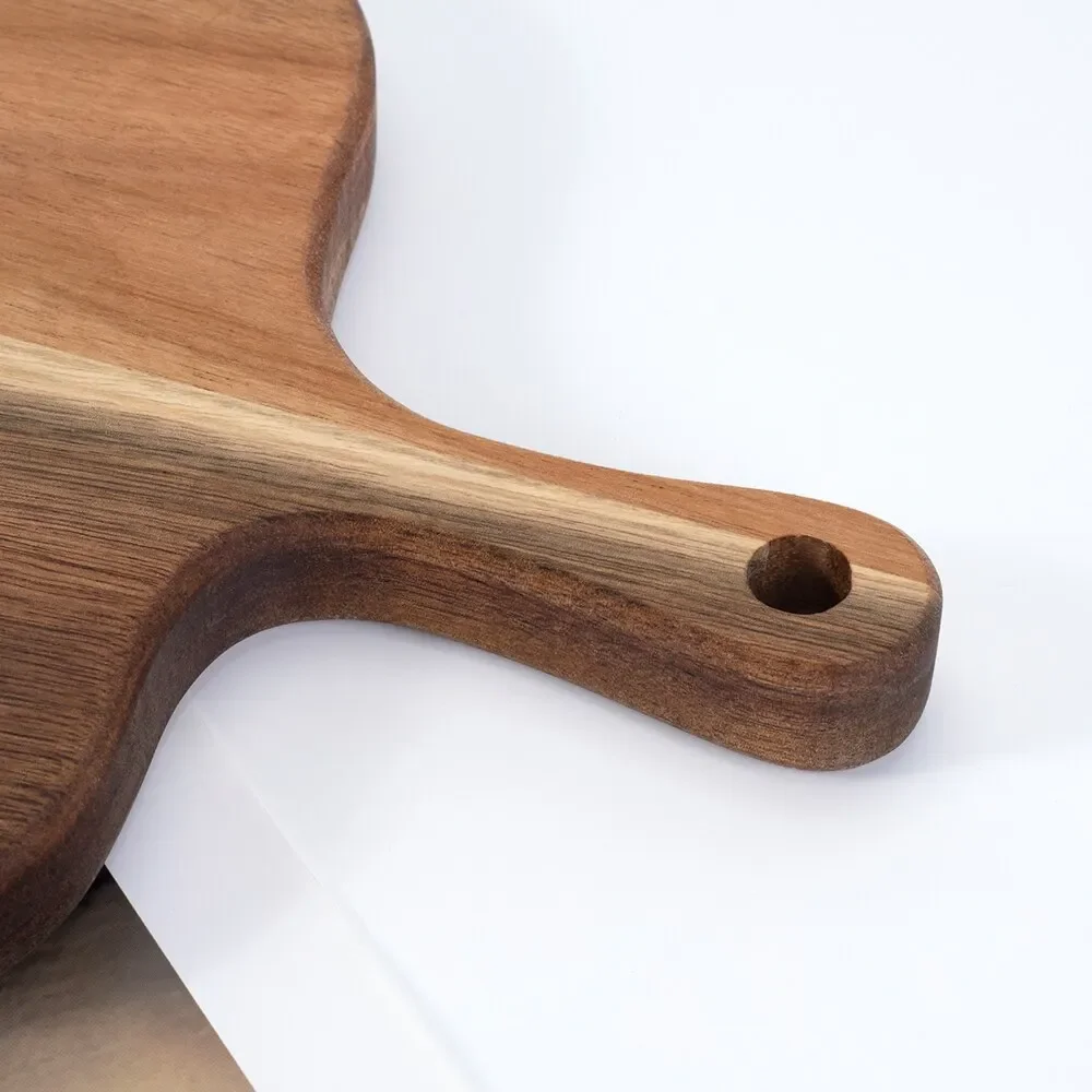 Planche à découper bois pour pain frais
