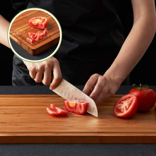 Planche a decouper bois pour tomates
